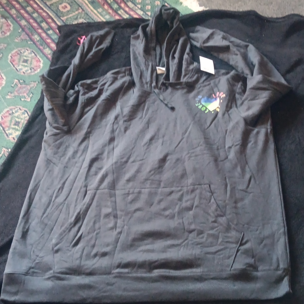 NWT SONOMA HOODIE